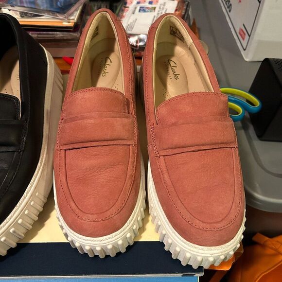 Clarks Shoes - Clarks Mayhill Cove Loafer Platform Loafers Dusty Rose OR Black Leather Size 9.5
